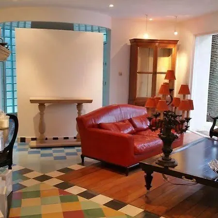 Couette-café La Clarté 3*